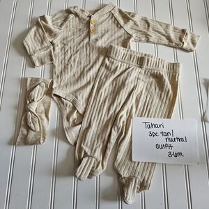 Tahari 3pc Tan/nuetral Tone Ribbed Baby Outfit Set 3-6 Months